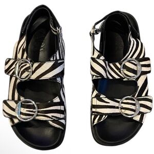 Zara Zebra Print Pony hair Flat Leather Sandals EU Sz 37 , US Sz 6